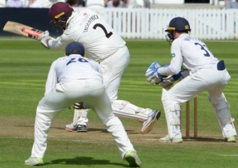 CC Essex (H) August 2018 Day 1 Marcus Trescothick 4 runs towrads 95